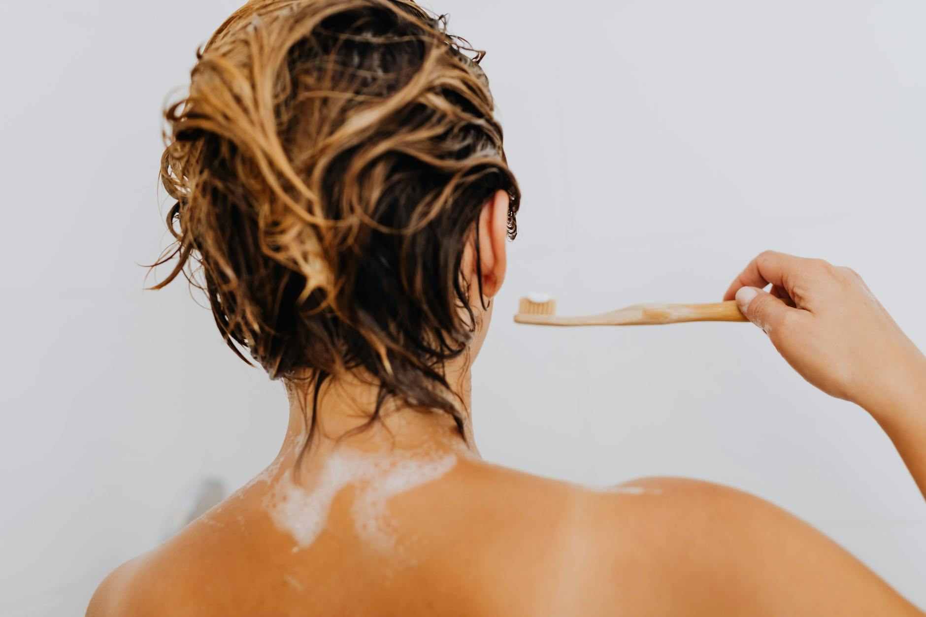 The Cold Shower Protocol That Changed My Morning Forever