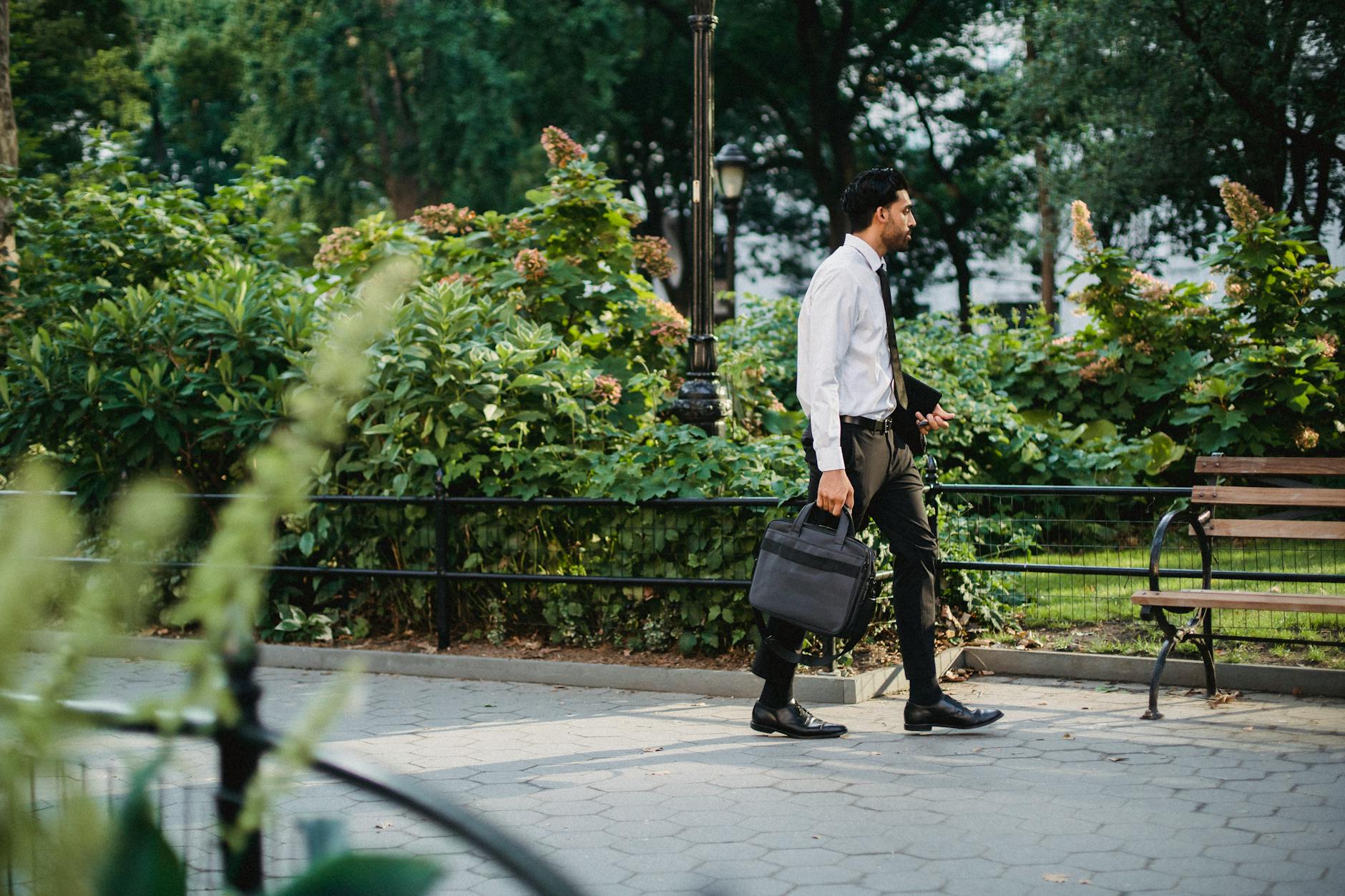 Walking Meetings: Why I Stopped Sitting Down to Think